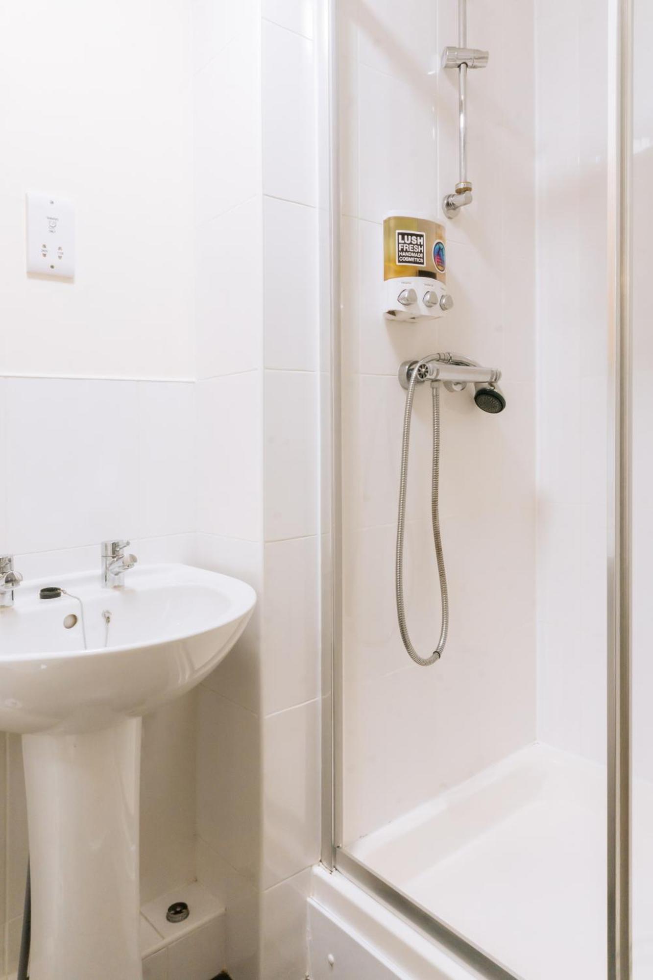 Stylish 3 Bedroom Apartment Near Hollyrood Park Edynburg Zewnętrze zdjęcie